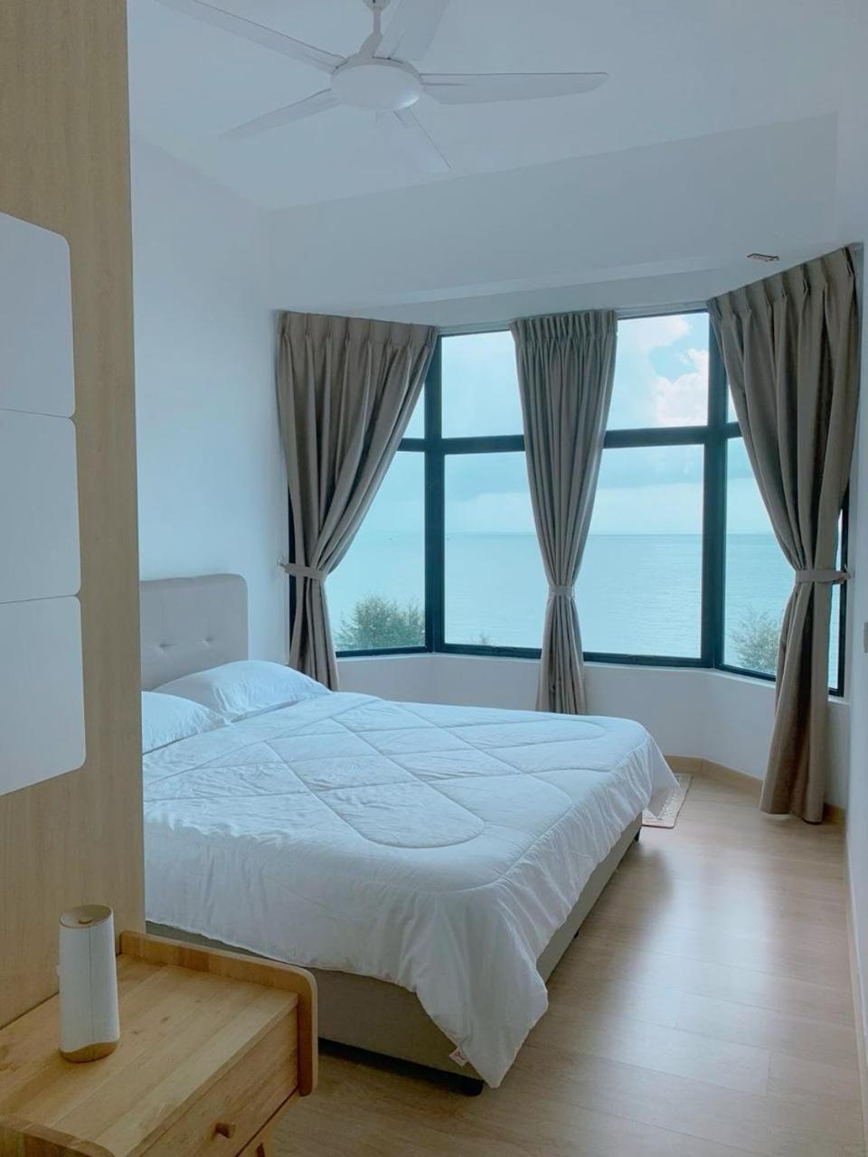 Pantai Puteri Melaka - Seaview 2 Bedroom Tanjung Kling Exterior foto